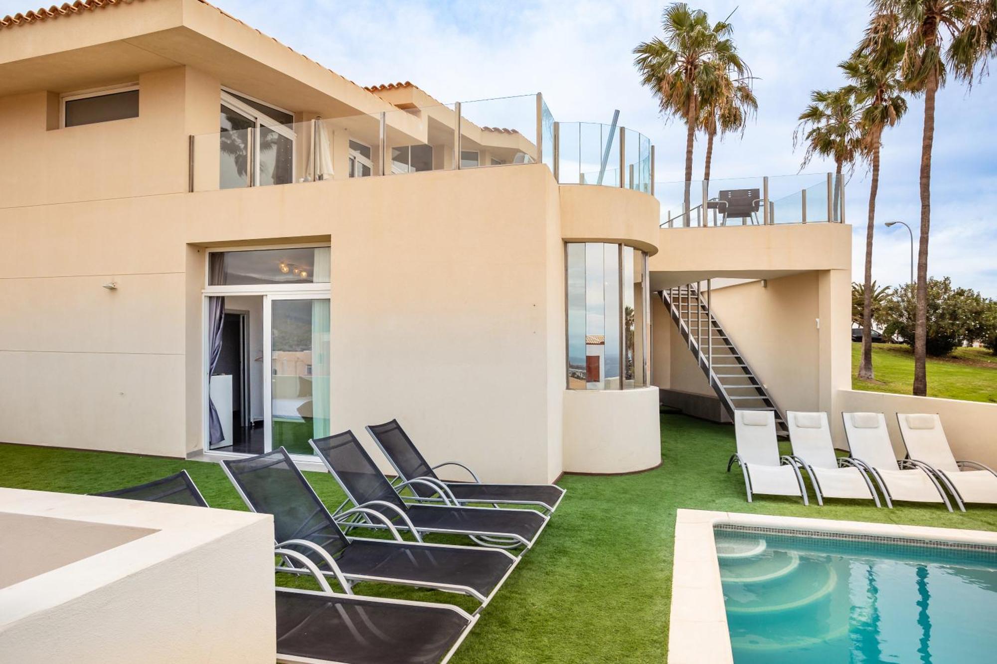 Villa Olbia Charming Dreamview With Jacuzzi Costa Adeje  Bagian luar foto