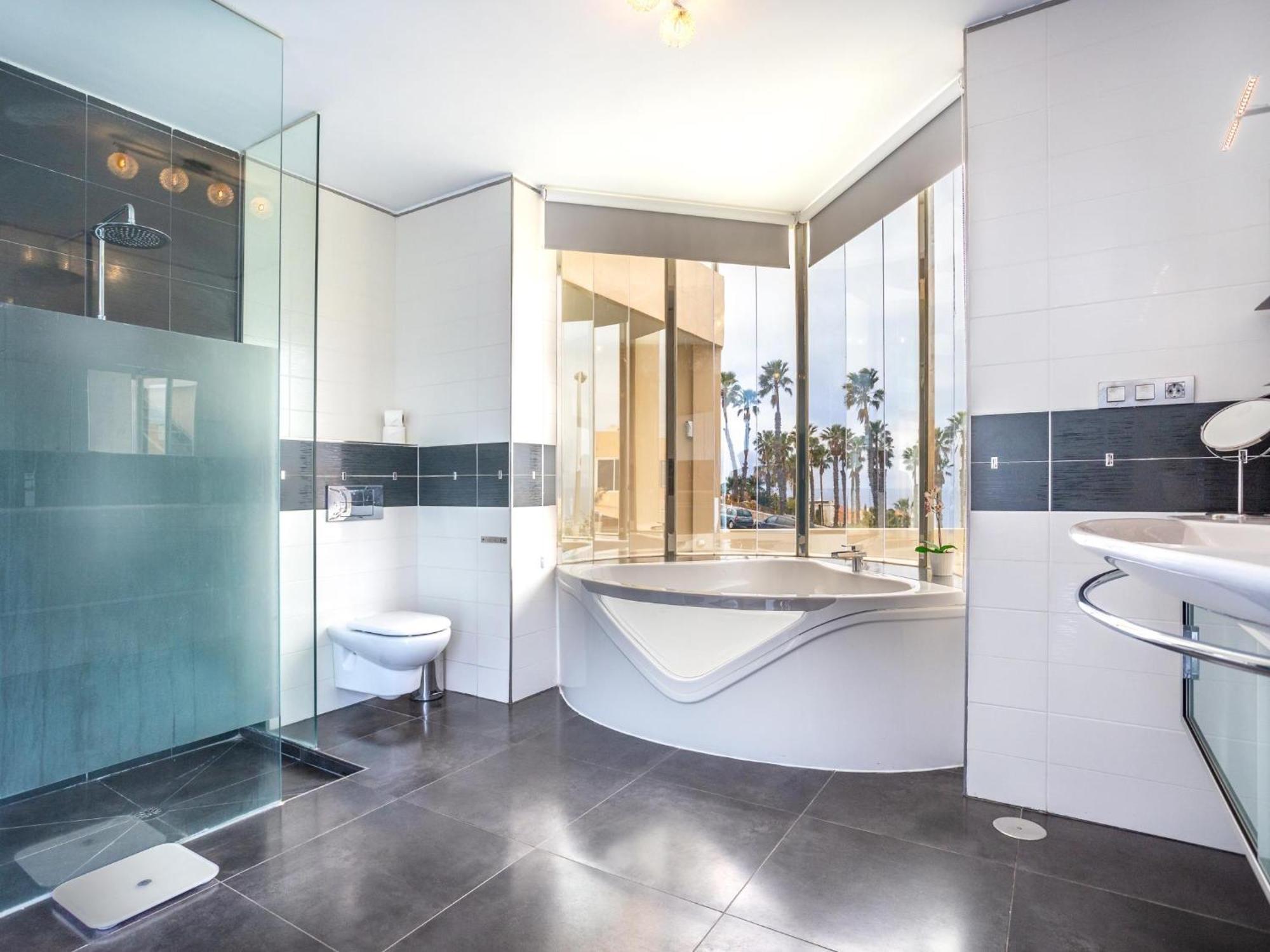 Villa Olbia Charming Dreamview With Jacuzzi Costa Adeje  Bagian luar foto